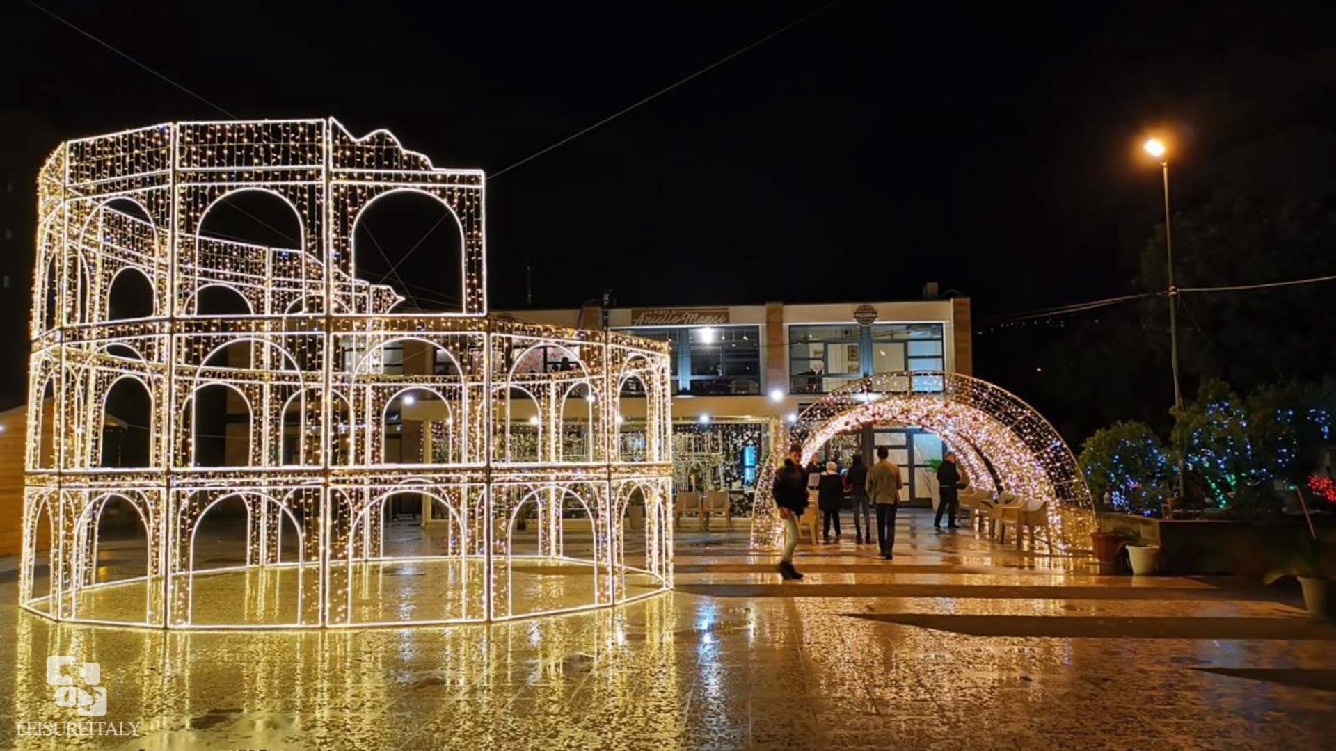 One of the installations of Salerno Christmas Lights