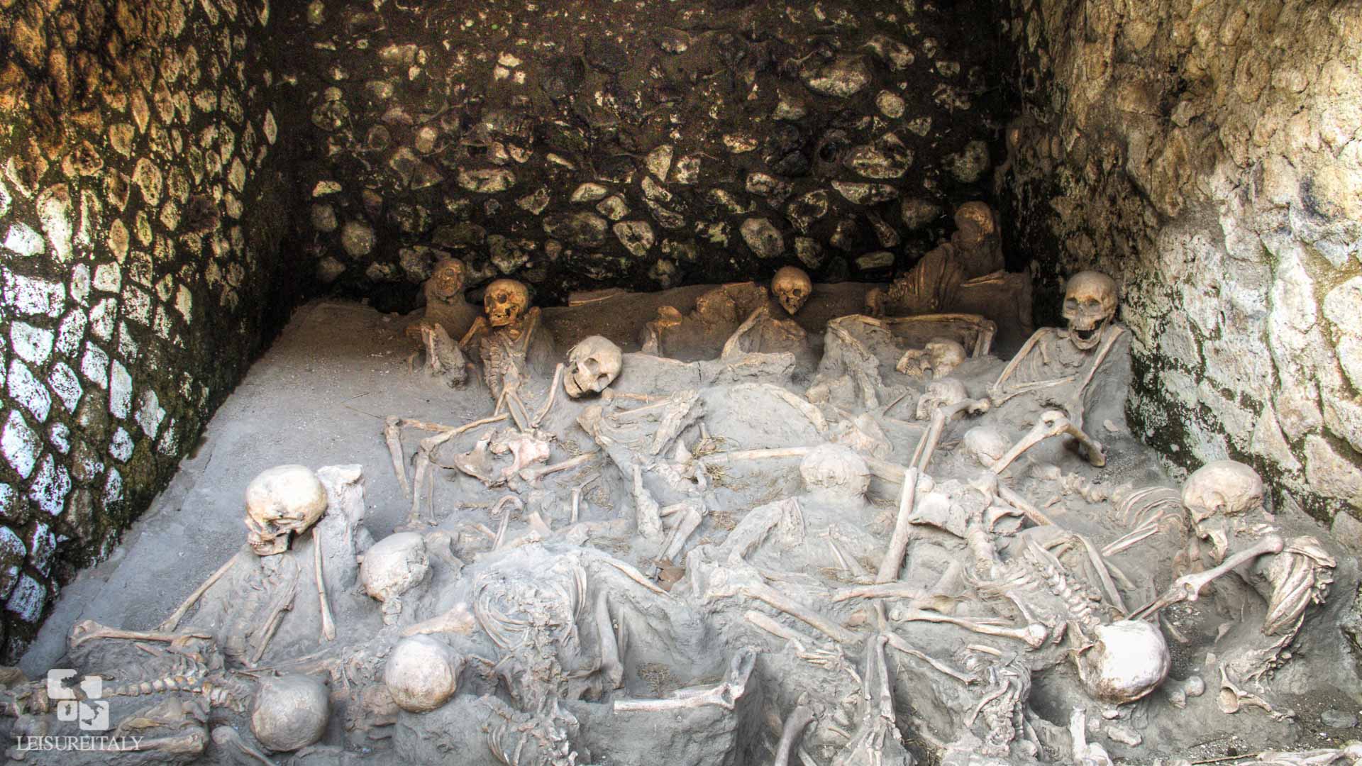 Pompeii or Herculaneum - Skeletons at the marina of Herculaneum